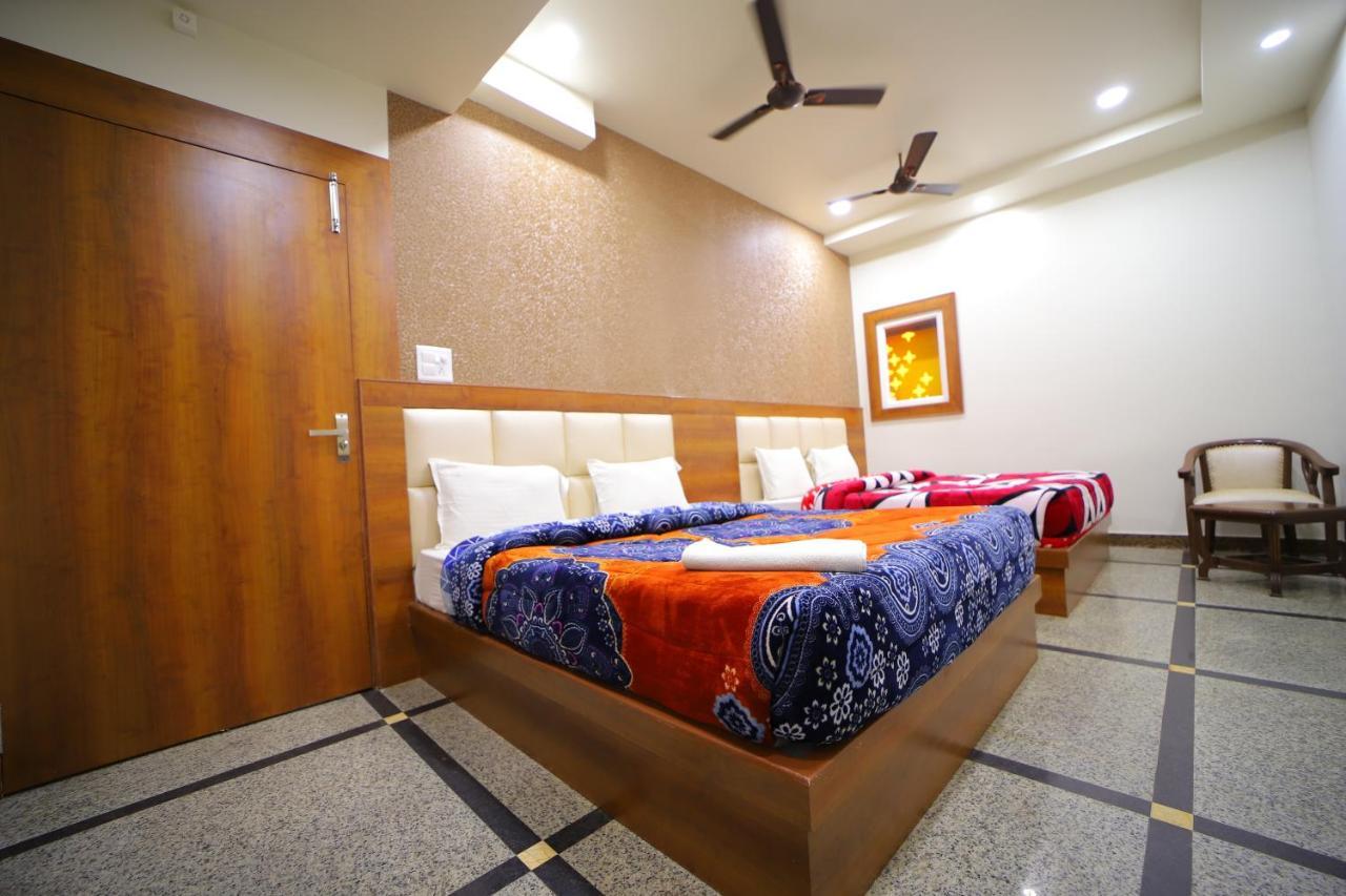Hotel Royal Phoenix Agra  Exteriér fotografie