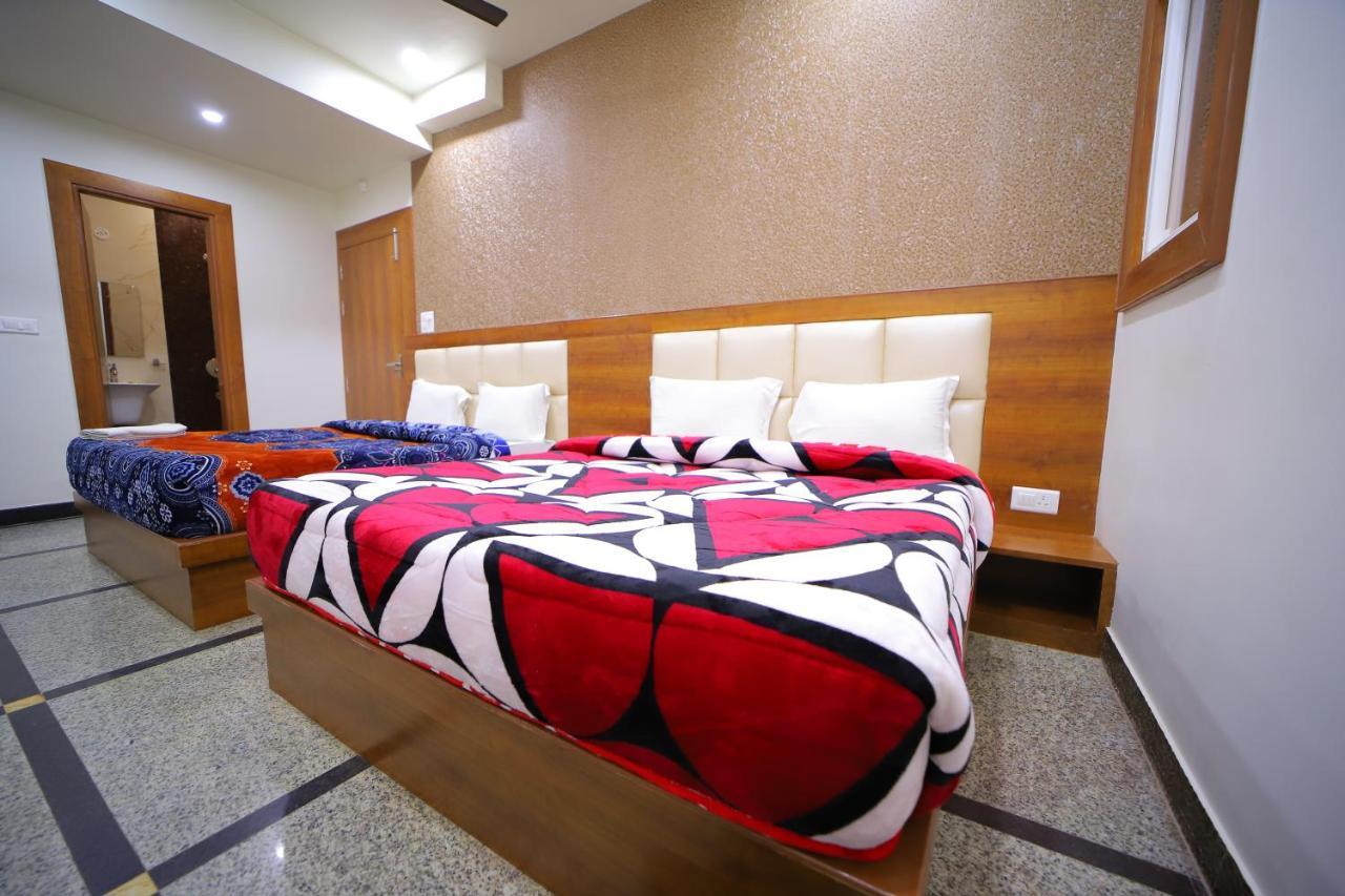 Hotel Royal Phoenix Agra  Exteriér fotografie