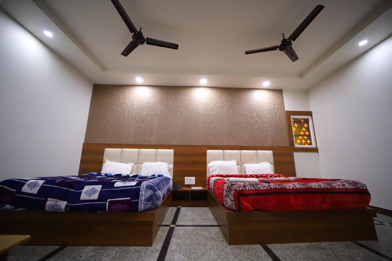 Hotel Royal Phoenix Agra  Exteriér fotografie