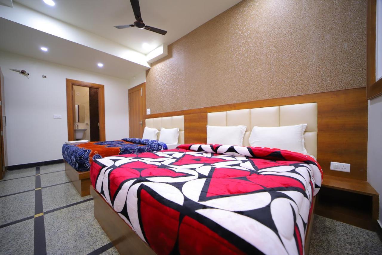 Hotel Royal Phoenix Agra  Exteriér fotografie