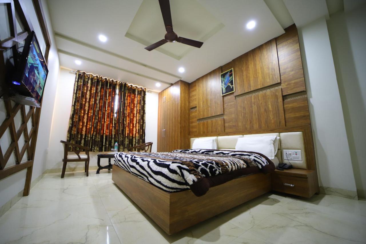 Hotel Royal Phoenix Agra  Exteriér fotografie