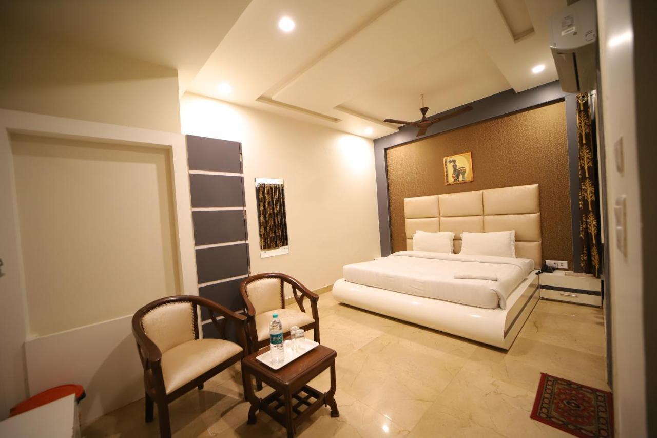 Hotel Royal Phoenix Agra  Exteriér fotografie